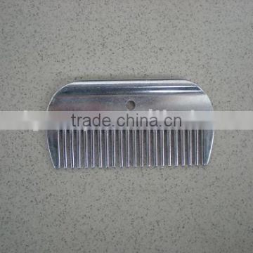 Horse comb