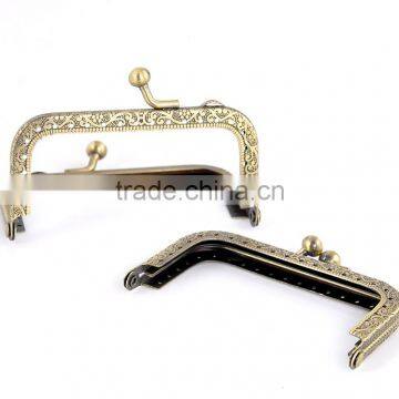 Metal Frame Kiss Clasp Arch Pattern Carved For Purse Bag Antique Bronze 8.7x5.8cm(Open:10.8x8.8cm),2pc,Fashion