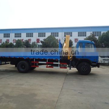 2015 Dongfeng 4x2 boom truck,6 ton telescopic boom truck mounted crane