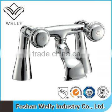 Double Handle Style Hot And Cold Water Bathtub Mixer Tap In Foshan