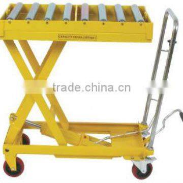 small lift table for lifting material