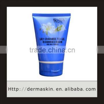 Herbal Lily Moisturizing Nourishing Facial Scrub 100 ML