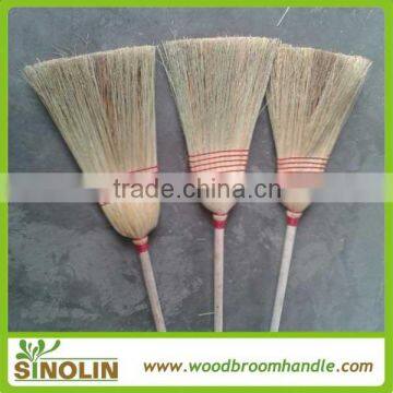 SINOLIN natural&durable corn broom with wood handle