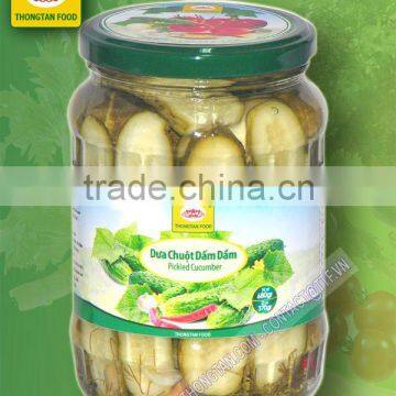 Slides 4 pickled cucumber in jar 720ml