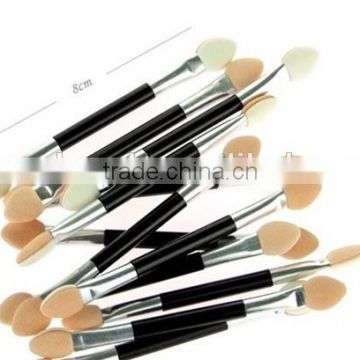 Skin Care Eyeshadow Makeup Brush Plastic Eyes Cream Applicators