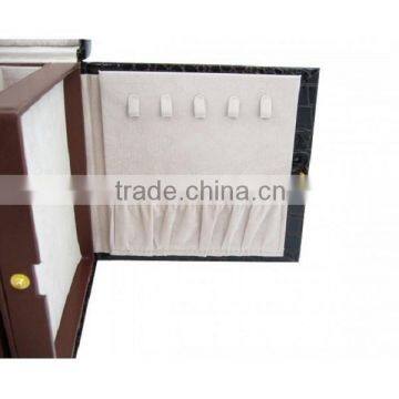 Cosmetic Box Makeup Kit With Mirror and 3-layered Drawers for Makeup Storage Box photo-4