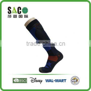 custom logo mark left and right foot knitted knee high sports socks