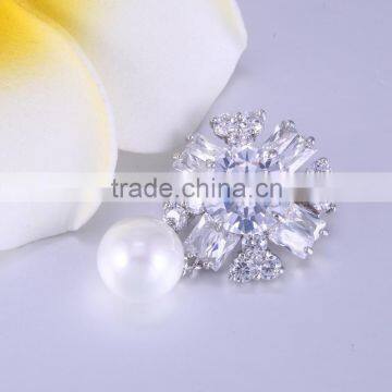 Newest Design Crystal Brooch Large Zircon Rhinestone Brooch Lovely Woman Flower Brooch photo-2