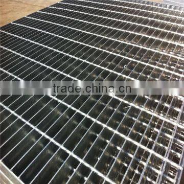 2015 Hot Sale Hot Dipped Galvanzied Customize Steel Grating for Construction photo-3