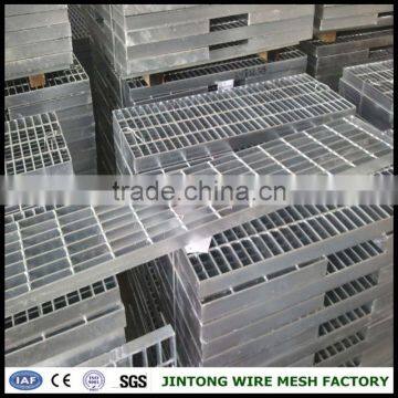 Hot Dipped Galvanized Steel Grating Steel Bridge Decking Steel Grating Plate photo-4