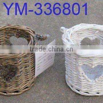 full wicker heart candle holders