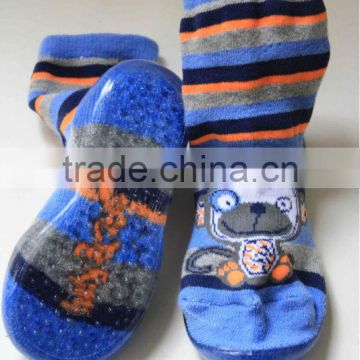 Soft touch rubber sole baby footwear baby socks