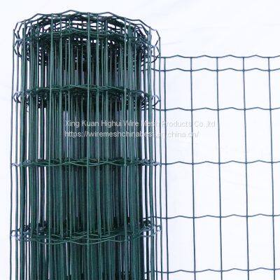 Green PVC Welded Wire Steel Mesh Euro Fence photo-4