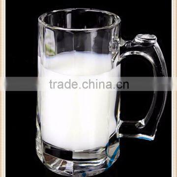 High quality glasses milk/juice bottles and cups for breakfast