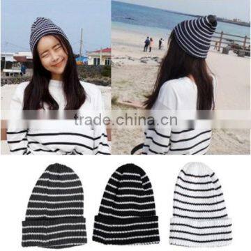 Wholesale Hot Selling Fashion Classic Man Women Lovers Striped Beanie Knitted Hat
