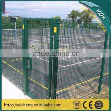 High Quality Mesh Size 50x200mm Welded Wire Mesh Holland Europe Fence With Square Post