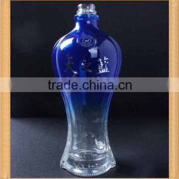 china promotional 480ml high quality hand made glass liquor bottle with pattern decaling