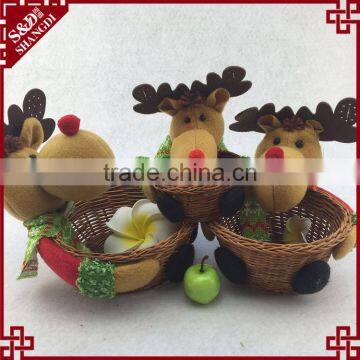 Lovely Christmas Deer Style Fine Wickerwork Basket for Christmas Gift photo-4
