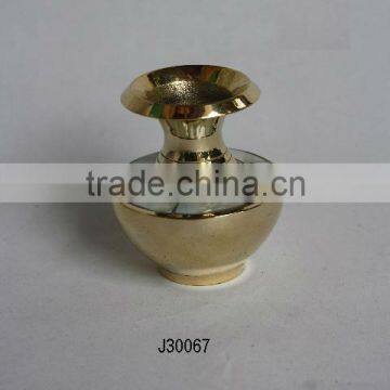 Mother of pearl Brass Vase in polish