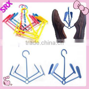 Make Custom Wholesale Plastic Practical Shoes Hanger,hagers for Shoes in Factory Price photo-3
