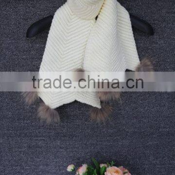 Vintage fashion rib knit muffler adults knitted scarf with raccoon fur ball