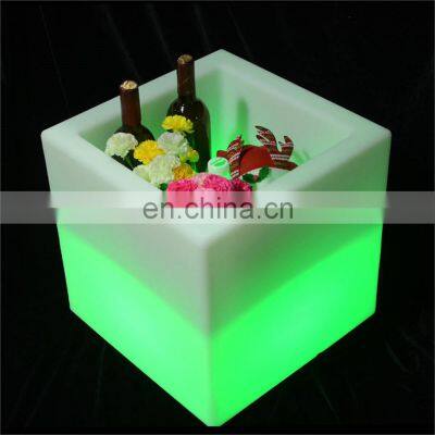 plastic glowing led illuminated ice bucket for party waterproof led bucket for bar lighting bottle cooler