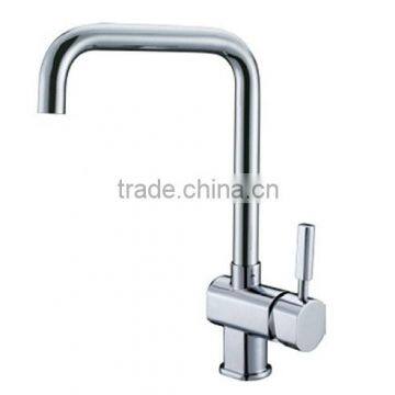Single Handle Brass Kitchen Faucet Single Hole Long Neck/Deck Mounted Chrome Faucet