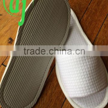 white comfortable with customized logo of winter disposable hotel slipper /welcome hotel slippers