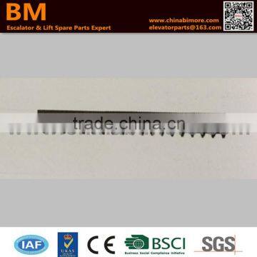 HEO0528,LL8 034 023,Escalator Demarcation Strip,Black,Front