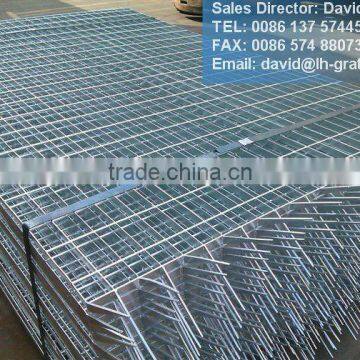 galvanized forge welded steel grating fence