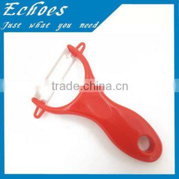 Kitchen helper ceramic vegetable slicer