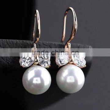 High Qulity Round Pearl With Butterlfy Zircon Gold Plated Earrings Elegant Fashion Bijoux Jewelry