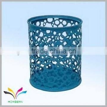 New product on china market embossing portable cup holder