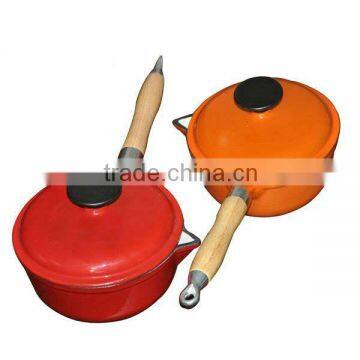 cast iron sauce pan and pot