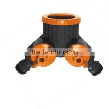 plastic 2 way connector with valve