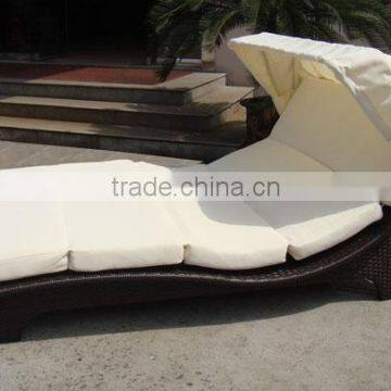 New Design Rattan Sun Daybed Lounge Canopy Covered