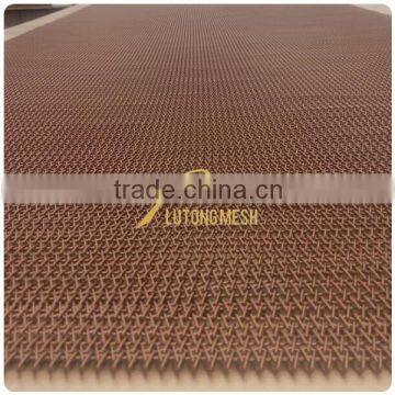 Architectural decorative metal helical mesh