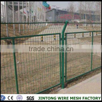 Iron Metal Welded Fence / Metal Fencing Gate/welded Fence Gate photo-4