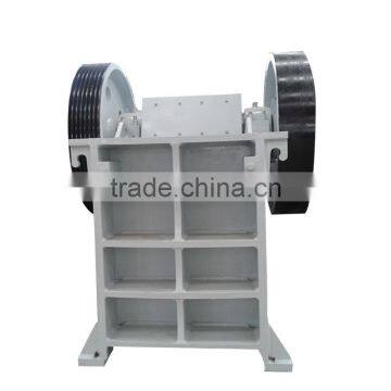 Industrial High Efficiency 1.5kw 15kw 30kw Hot Sale to India Mobile Jaw Crusher photo-2