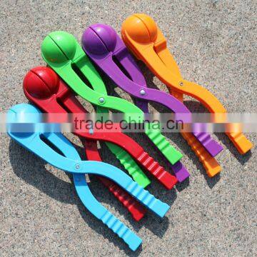CE Approved Snow Ball Toy Plastic Snowball Thrower photo-6