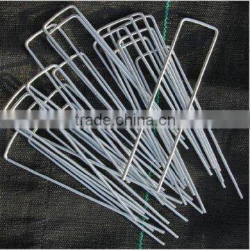 20CM LONG HEAVY DUTY METAL U-SHAPED GARDEN STAPLE PEGS - IDEAL FOR SECURING LANSCAPE MEMBRANE/NETTING/FLEECE photo-2