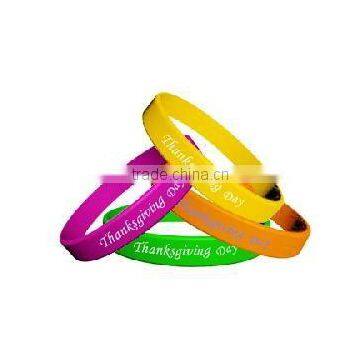 customized imprinted silicone wristband