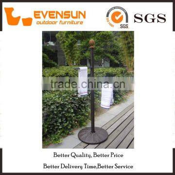 Patio Rattan Colthes Hanger photo-2