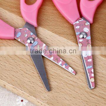Fashional Factory Price Beautiful Popular PP Handle Students Scissors photo-3