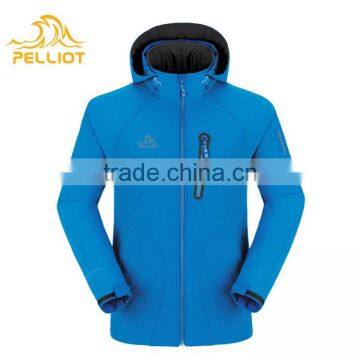 Windproof Men's Outdoor Softshell Jacket With Hood photo-3