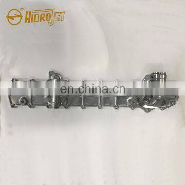 HIGH QUALITY OIL PUMP COVER 6D16 ENGINE PARTS FOR SALE