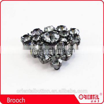 Dark Grey Rhinestone Decorated Sewing Type Brooch for Cappa and Coats photo-2