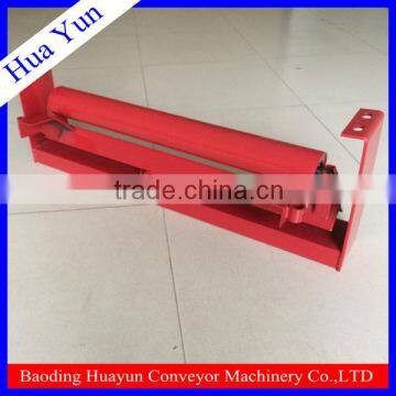 Industrial flat belt training roller for belt conveyor