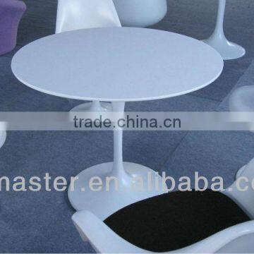 Replica American Design Tulip Table for Dining Room photo-5