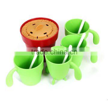 Mugs & Spoon Set 4-piece for Drinking Coffee / Tea / Beverage, Creative Cactus Shape, Plastic Stacking Small Cups Mugs for Cute